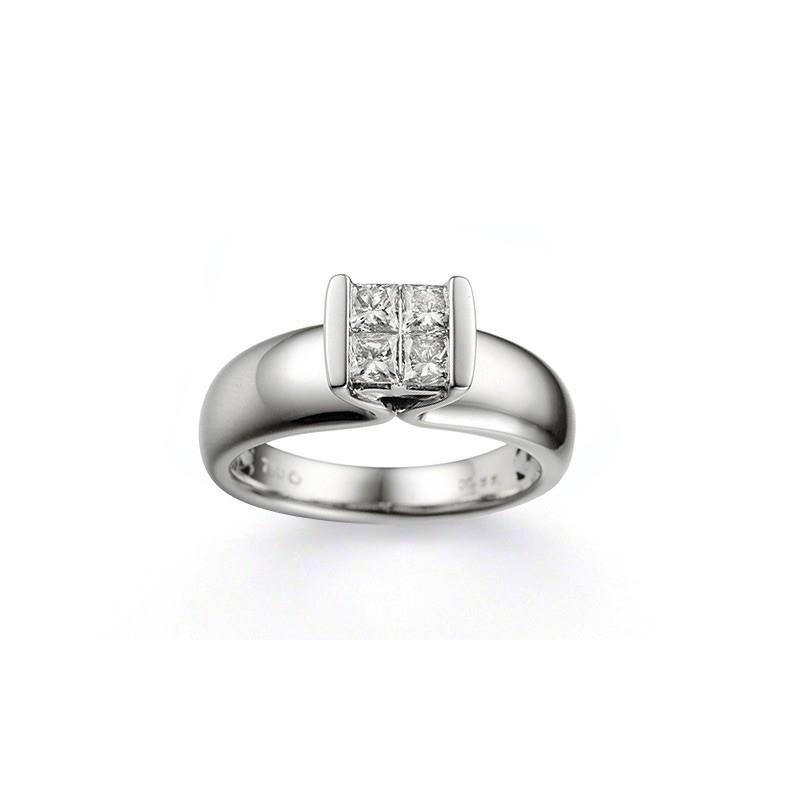 Bague Diamants taille princesse 0 57 carat G VS2 Or blanc Taille 45